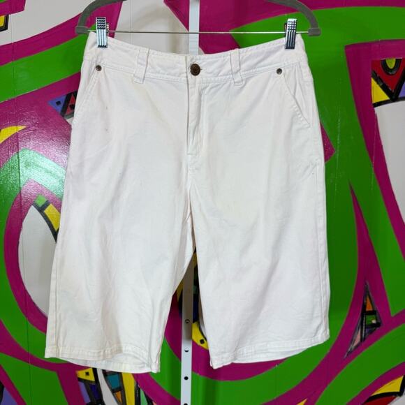 Bill Blass, White Jean Bermuda Shorts. Size 8. Good used condition! - Picture 1 of 6
